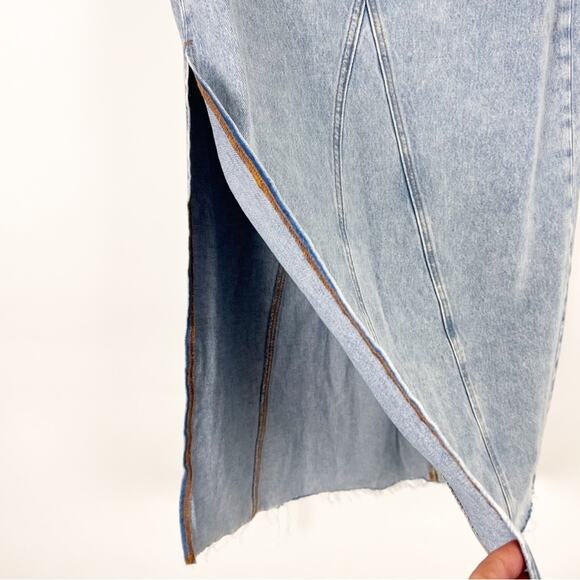 Levi’s Long Denim Skirt Side Slit Blue Size 27 - Picture 2 of 4